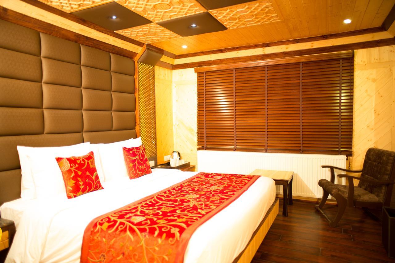 The Rosewood Hotel Gulmarg Exterior foto